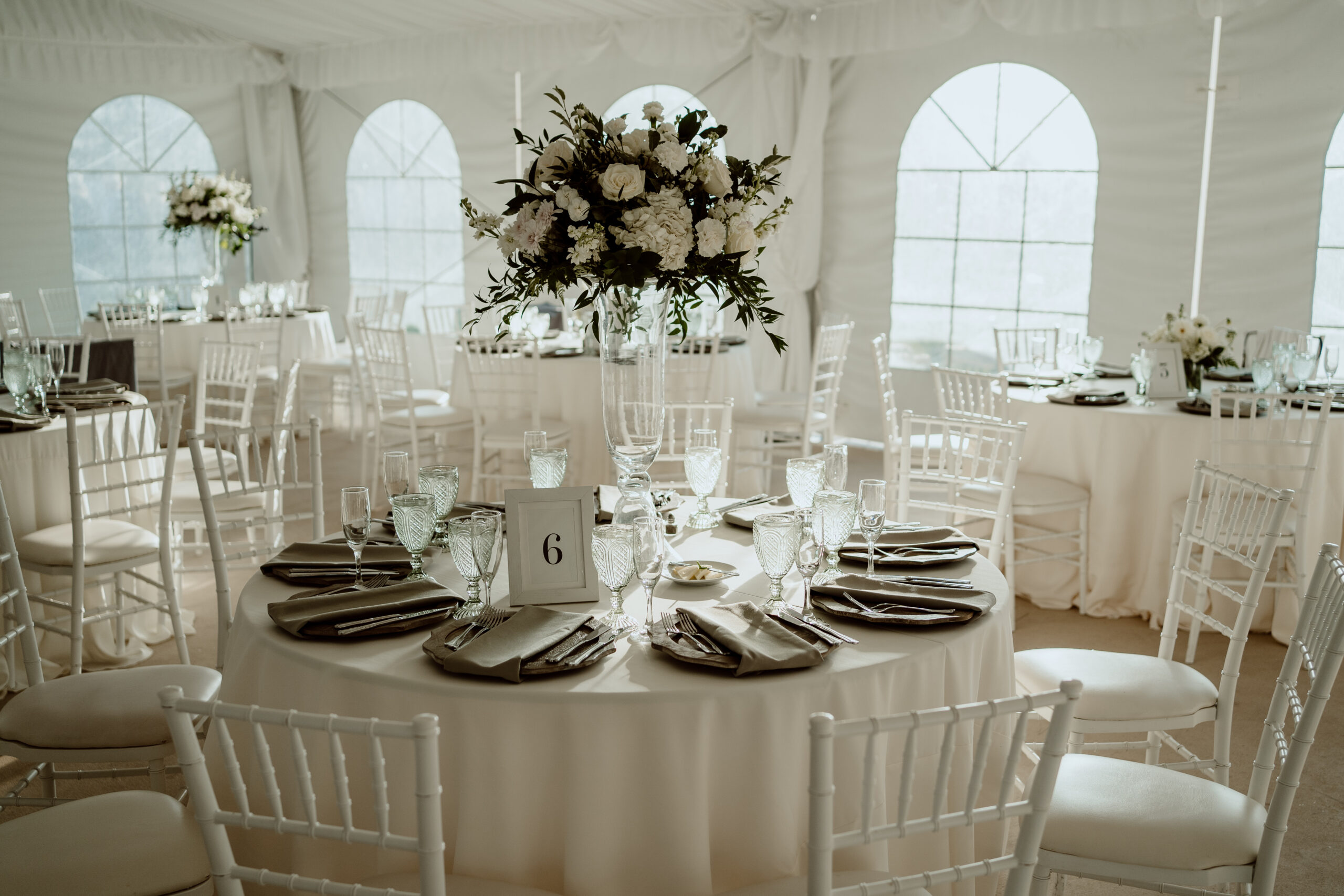 Repurpose your wedding bouquet as your reception ceterpiece